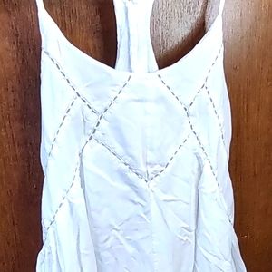 LuLus Flowing White Cami
